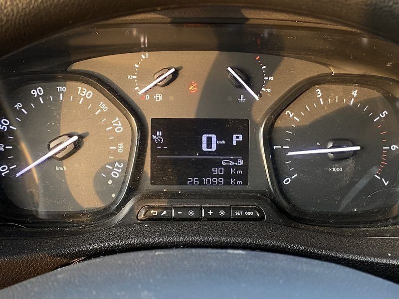 Toyota ProAce Verso 2.0D, ČR, Shuttle L1, DPH - fotka 11 z 15