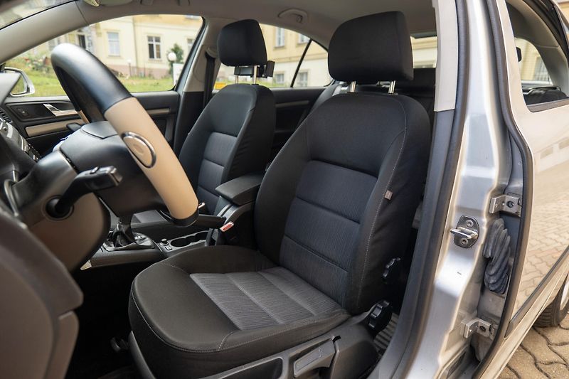 Škoda Octavia 1.9 TDI Serviska Klima BezDPF! - fotka 10 z 24