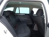 Škoda Superb (2013) 2.0TDi,103kW,1maj,S.kni,navi - náhled 18