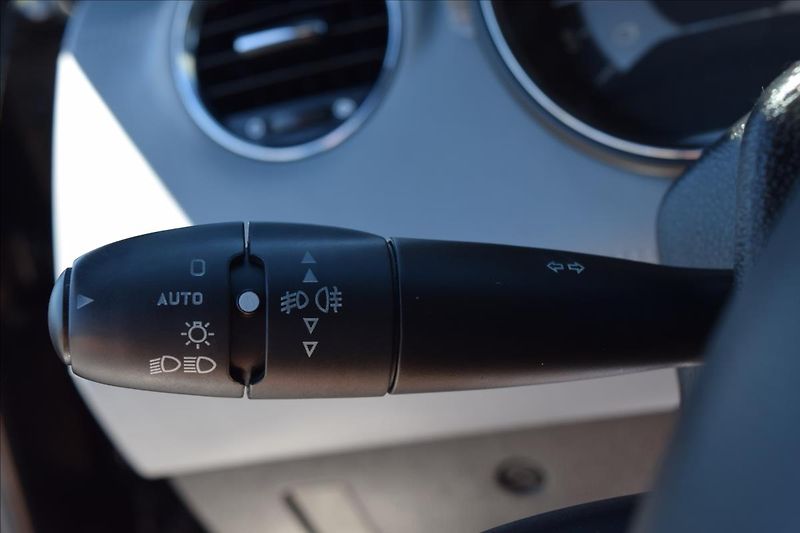 Peugeot RCZ 1,6 i 115KW NOVÁ STK ALU KLIMA - fotka 30 z 48