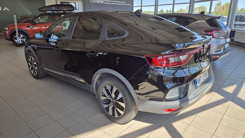 Renault Arkana (2021) Zen TCe 140 EDC - fotka 4 z 10