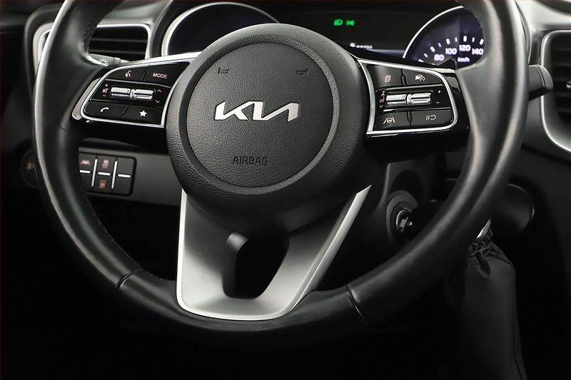 Kia Ceed (2023) Top 1.5 T-GDI, Automat, ČR - fotka 8 z 20