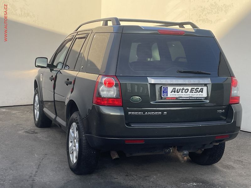 Land Rover Freelander (2008) 2.2 TD4 4x4, ČR, AC, TZ - fotka 11 z 16