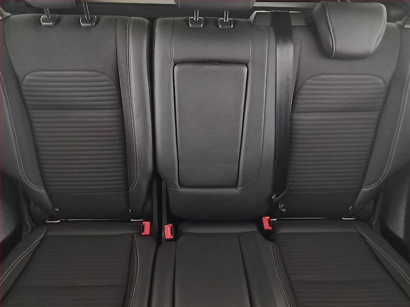 Ford Kuga (2019) 2.0 TDCi, 4X4, ČR,1.maj, Kůže - fotka 10 z 18