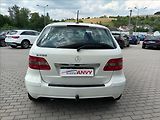 Mercedes-Benz Třídy B 2,0 i,B 200,100kw,TAŽNÉ,VÝHŘEV - náhled 6