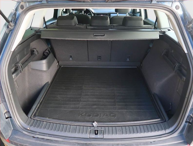 Škoda Kodiaq (2019) 2.0 TDI, Automat, Serv.kniha - fotka 14 z 22