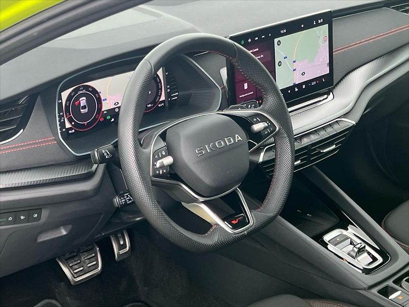 Škoda Octavia 2,0 TSi 195kW 7DSG  IV. RS - fotka 10 z 31