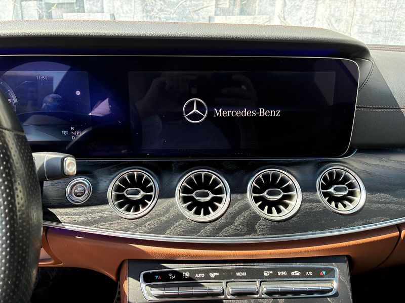 Mercedes-Benz Třídy E (2017) 220D, 143KW, VZDUCH, ACC,  - fotka 12 z 24