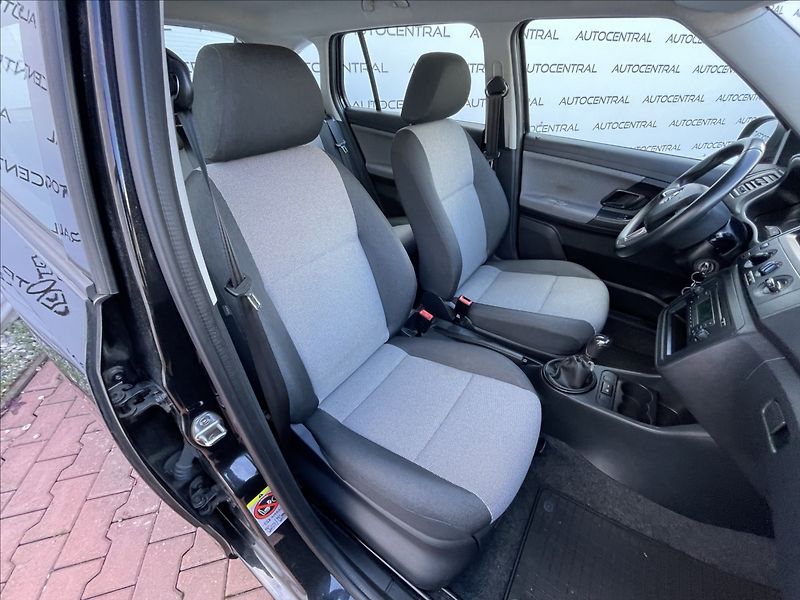 Škoda Fabia 1,2 TSi,63kW,po servisu - fotka 18 z 20