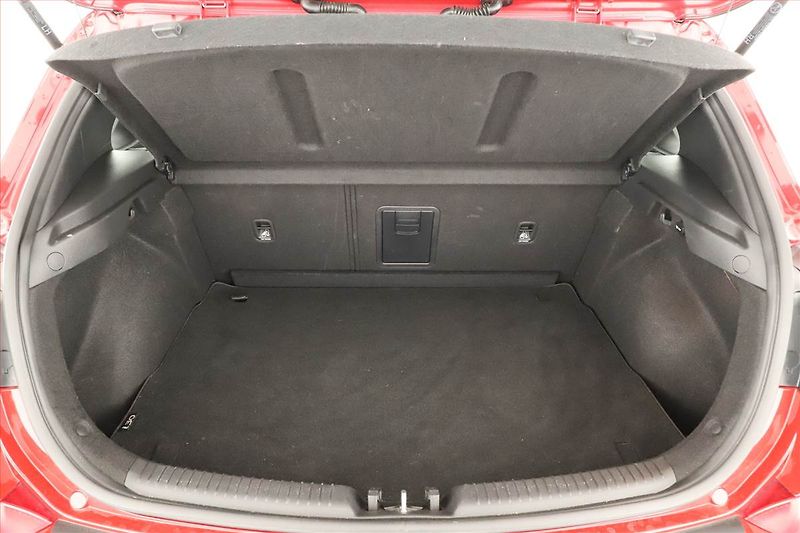 Hyundai i30 (2020) 1.4 T-GDI, ČR,1.maj - fotka 19 z 20