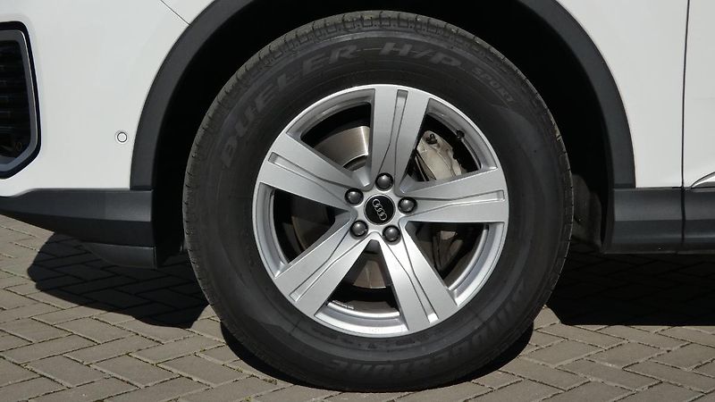 Audi Q7 45 TDI quattro tiptronic - fotka 24 z 25