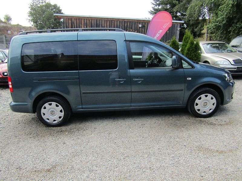 Volkswagen Caddy (2015) MAXI 1.6 TDI 75kW  7 MÍST - fotka 9 z 44