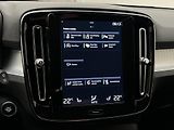 Volvo XC40 D3 MOMENTUM PRO MAN - náhled 27