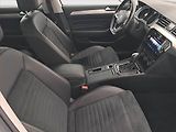 Volkswagen Passat (2020) Comfortline 2.0 TSI - náhled 9