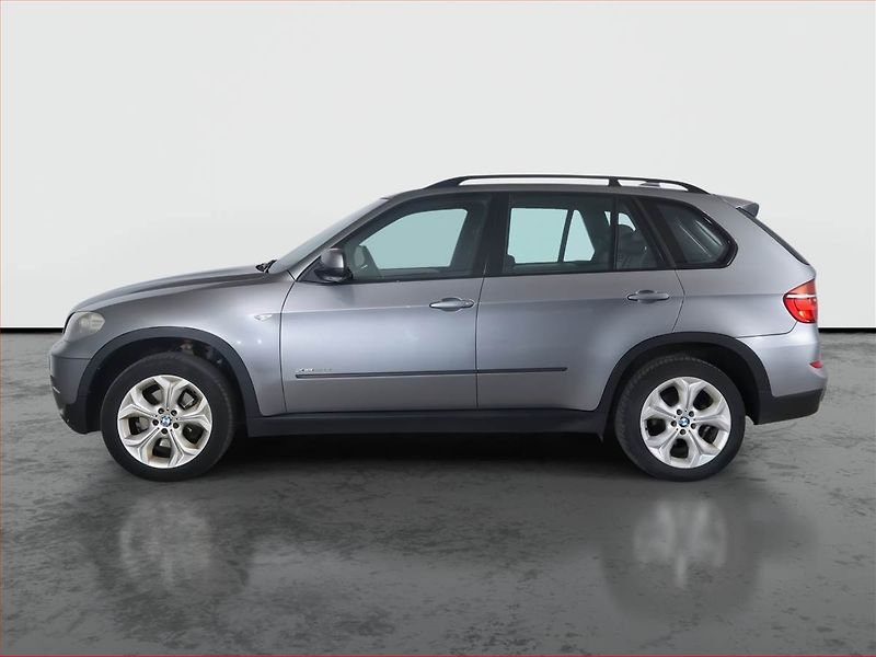 BMW X5 (2011) xDrive40d, 4X4, Automat, Navi - fotka 3 z 19