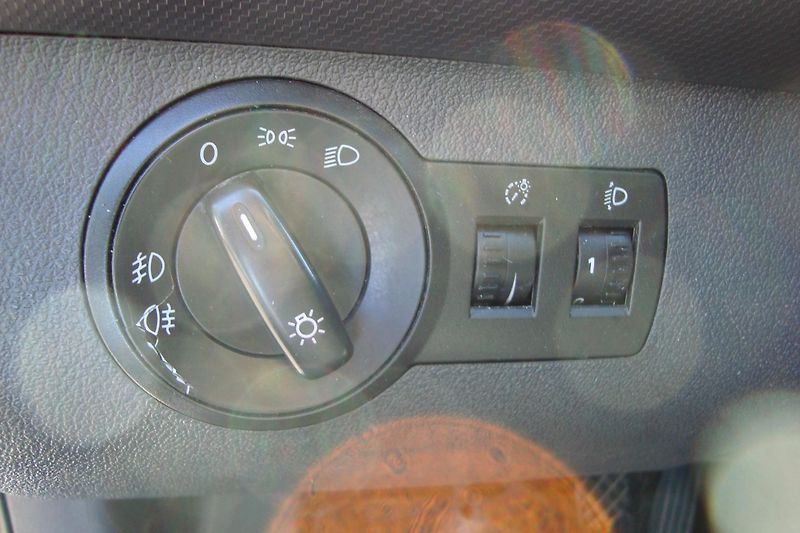 Volkswagen Caddy (2014) 1.6 TDi, Invalid úprava,rampa - fotka 49 z 73