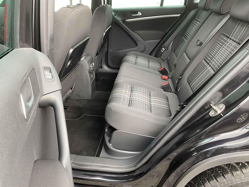Volkswagen Tiguan (2015) 1.4 TSi, Lounge, DSG, TZ - fotka 10 z 20