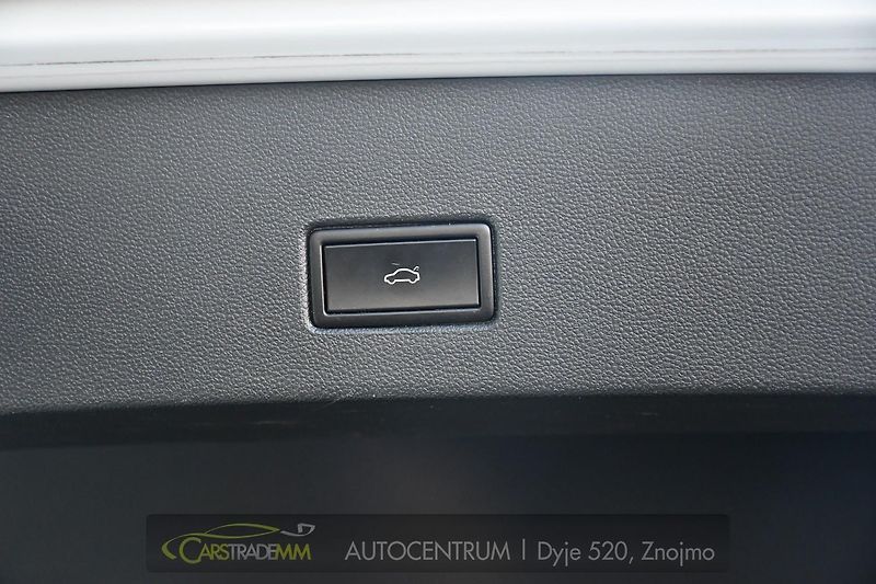 Volkswagen T-Roc 2.0TDi DSG 4M ACC LED - fotka 19 z 43