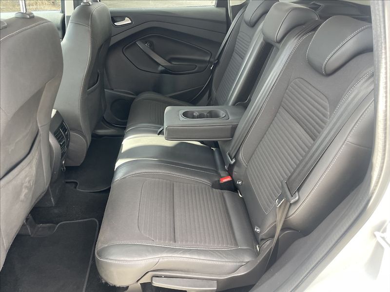 Ford Kuga 1,5 EcoBoost 110kw Tažné CZaut - fotka 8 z 30
