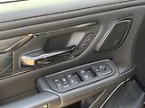 Dodge RAM (2026) 1500 Limited 5.7 V8 HEMI 2026 - náhled 36