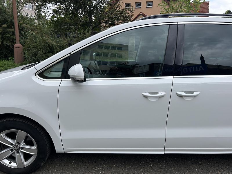 Volkswagen Sharan (2016) 1,4TSi 110 Comfortline 7 míst  - fotka 17 z 58