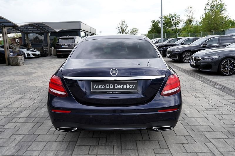 Mercedes-Benz Třídy E 350d AMG/kůže/AT/Led - fotka 5 z 40