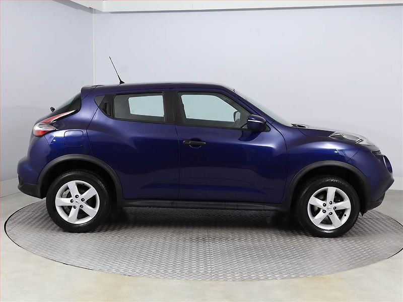 Nissan Juke (2016) 1.6 i, ČR,1.maj, Serv.kniha - fotka 6 z 14