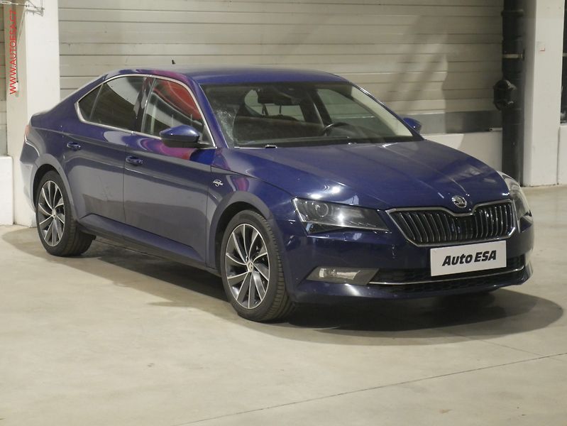 Škoda Superb (2015) 2.0 TDi 4x4, ČR, L&K, DSG - fotografie inzerátu