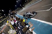 F1 2017 GP Abu Dhabi - vítězný Valtteri Bottas (Mercedes)