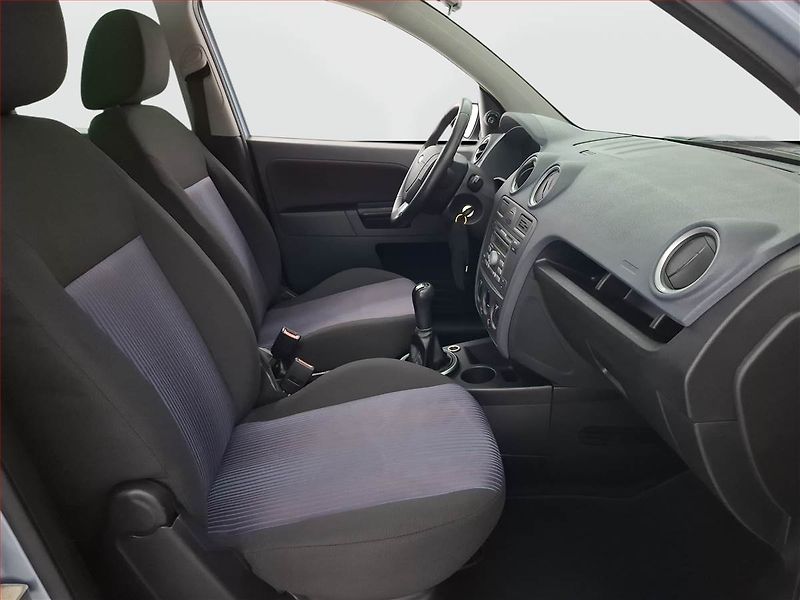 Ford Fusion (2007) 1.4, nová STK, jezdí dobře - fotka 9 z 14
