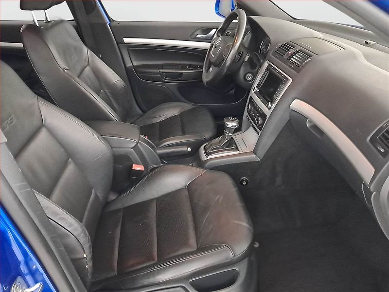 Škoda Octavia (2009) RS 2.0 TDI, Automat, Navi - fotka 9 z 21
