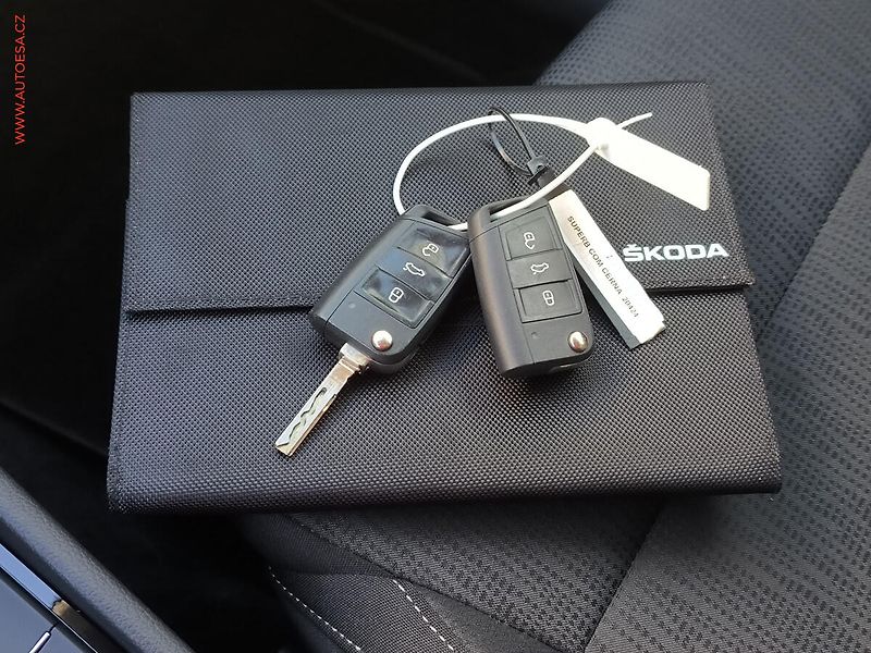 Škoda Superb (2019) 2.0TDI, ČR, Ambition, DSG - fotka 24 z 24