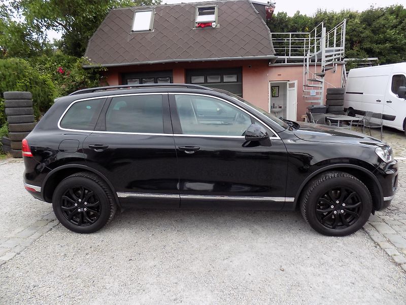 Volkswagen Touareg 3,0TDI 193 KW 4X4 DSG - fotka 8 z 51