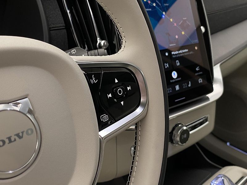Volvo XC90 (2026) B5 AWD AUT BRIGHT PLUS 7míst - fotka 27 z 68