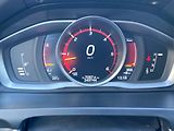 Volvo V60 D3 FWD MOMENTUM - náhled 17
