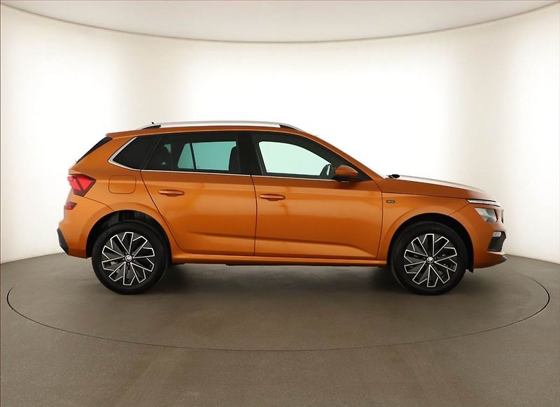 Škoda Kamiq (2024) 1.0 TSI, Drive - fotka 6 z 14