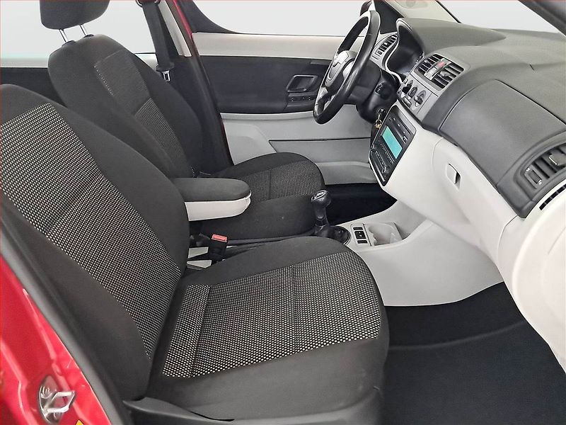Škoda Roomster (2010) Scout 1.6 TDI, Eko.zaplacen - fotka 9 z 17