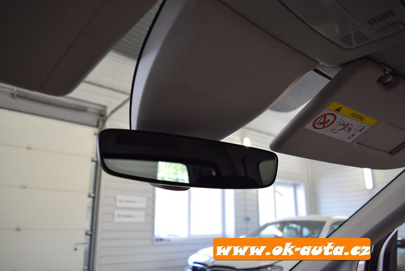 Volkswagen Caddy 2.0 TDI MAXI LIFE 5 MÍST 2020 - fotka 40 z 45