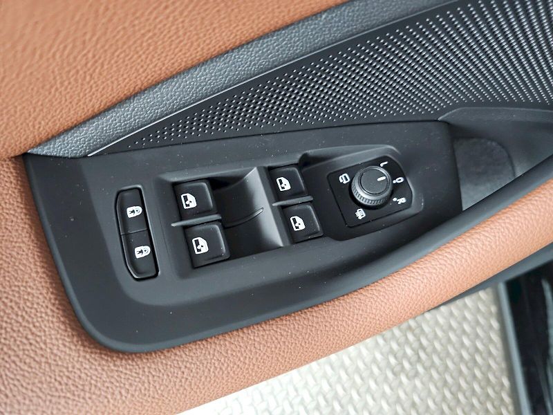 Škoda Superb (2025) 2.0TDI 110kW LAURIN A KLEMENT - fotka 22 z 30