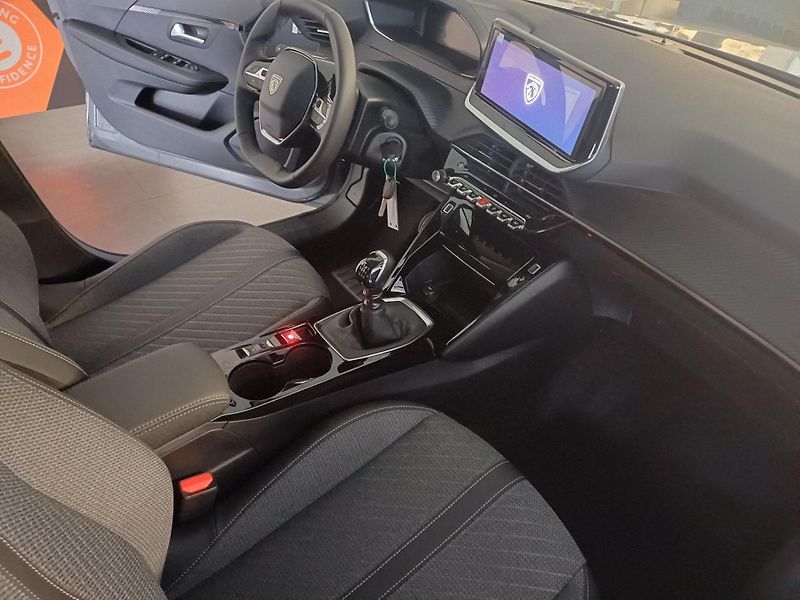 Peugeot 208 (2026) BUSINESS Turbo 100 MAN6 - fotka 16 z 22