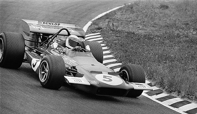 Jackie Stewart v plné jízdě při Grand Prix Holandska v roce 1970., zdroj: Wikimedia Commons, Evers Joost, Anefo, CC BY-SA 3.0