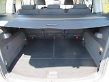 Volkswagen Touran (2011) 2.0TDI 7 míst  - náhled 38