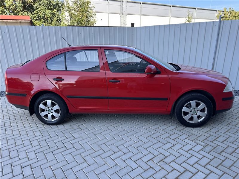 Škoda Octavia 1,6 MPi 75kW tažné původ ČR - fotka 14 z 50