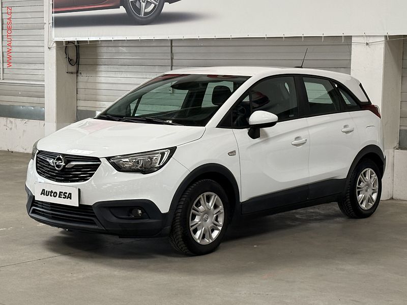Opel Crossland X (2018) 1.2 i, ČR - fotka 3 z 17