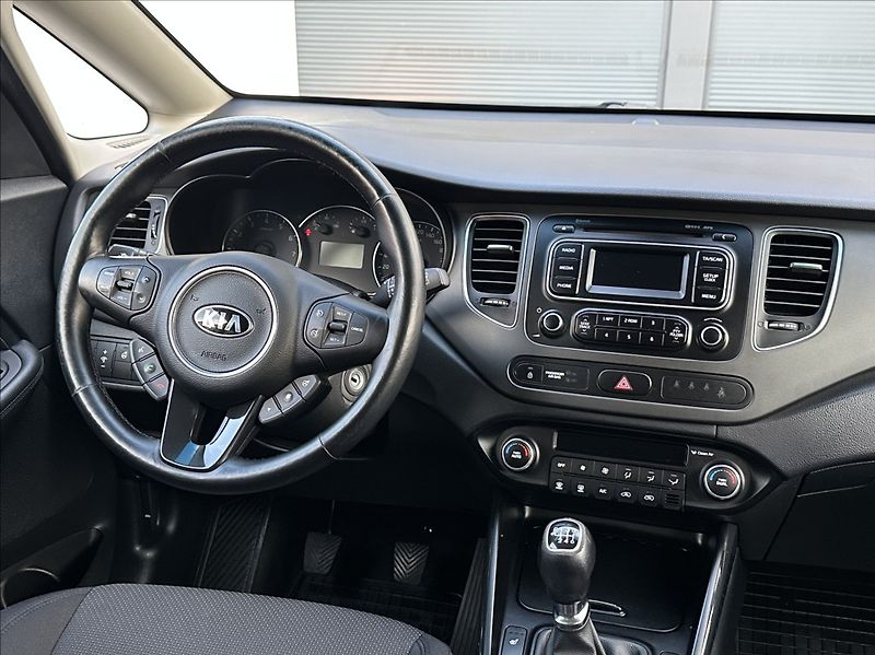 Kia Carens 1,6 GDI 135PS  Comfort Plus - fotka 23 z 50