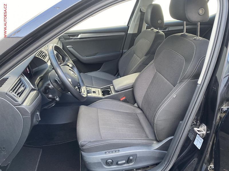 Škoda Superb (2022) 2.0TDI 4X4, 1.maj,ČR, Style - fotka 9 z 19