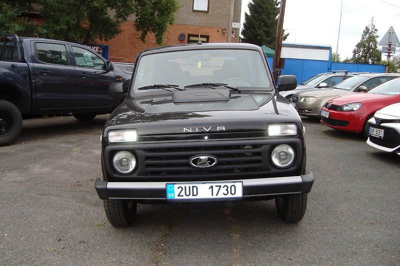 Lada Niva (2026) LEGEND, 1.7i,4x4,Nové,STK 8/28 - fotka 57 z 63