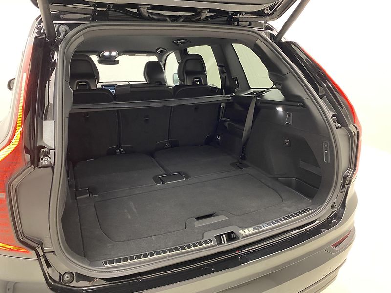 Volvo XC90 (2026) T8 AWD BLACK EDITION PLUS 7m - fotka 5 z 72