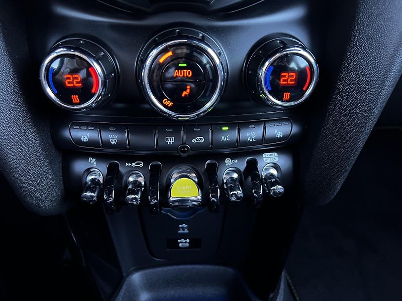 Mini Cooper SE 135kW Kůže Head-up, Tepelko - fotka 13 z 25