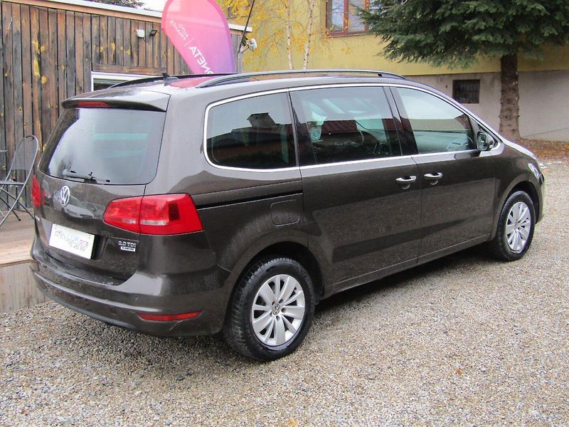Volkswagen Sharan (2015) 2.0 TDI 100kW  CAR-PASS - fotka 11 z 40